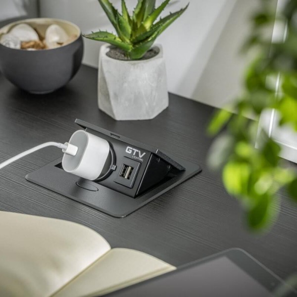 Подовжувач висувний AVARO 140х135 1розетка + 2USB AE-PB1SAVA-20 чорний, GTV